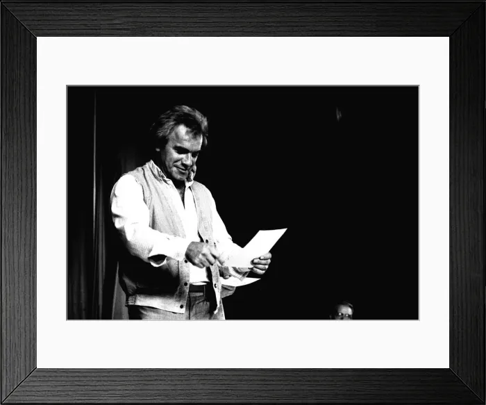 Framed Print : Comedian Freddie Starr at a pupil presenation night at Gateshead Framed Print : Comedian Freddie Starr at a pupil presenation night at Gateshead