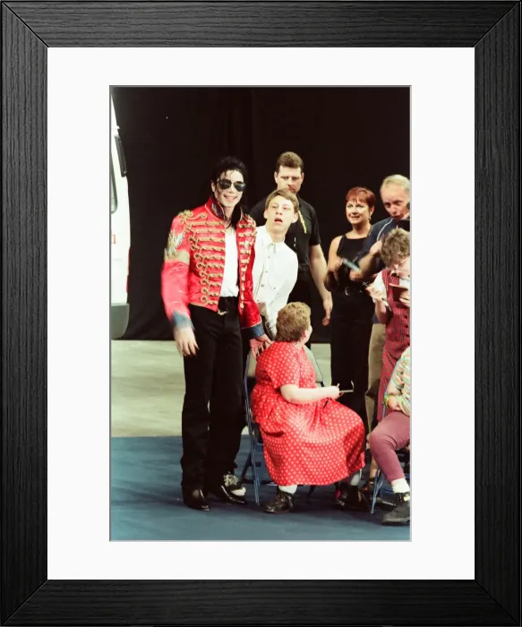 Framed Print : Michael Jackson seen here after perforiming on stage at Sheffield 10th July 1997 Framed Print : Michael Jackson seen here after perforiming on stage at Sheffield 10th July 1997