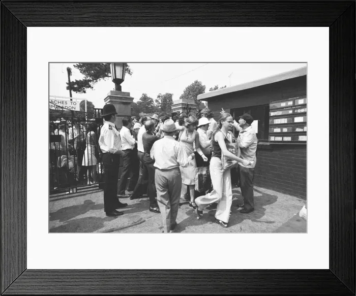 Framed Print : Wimbledon 1976. Fans queuing up outside. 1st July 1976
