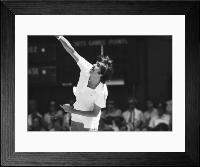Framed Print : Wimbledon 1976. Ilie Nastase against Ramirez. 1st July 1976 Framed Print : Wimbledon 1976. Ilie Nastase against Ramirez. 1st July 1976