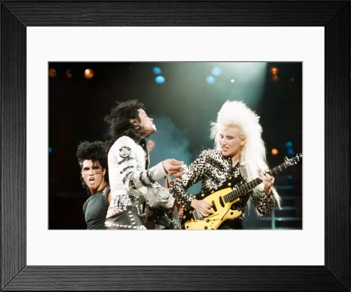 Framed Print : Michael Jackson seen here in concert at Milton Keynes. 10th September 1988 Framed Print : Michael Jackson seen here in concert at Milton Keynes. 10th September 1988