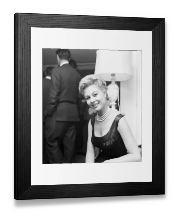 Framed Print : Mitzi Gaynor, American actress, singer & dancer, who is in the UK to start work on new Framed Print : Mitzi Gaynor, American actress, singer & dancer, who is in the UK to start work on new