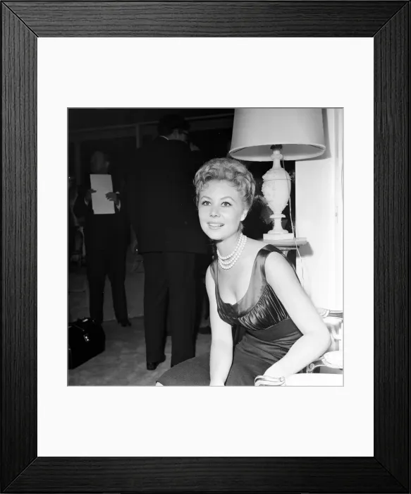 Framed Print : Mitzi Gaynor, American actress, singer & dancer, who is in the UK to start work on new Framed Print : Mitzi Gaynor, American actress, singer & dancer, who is in the UK to start work on new