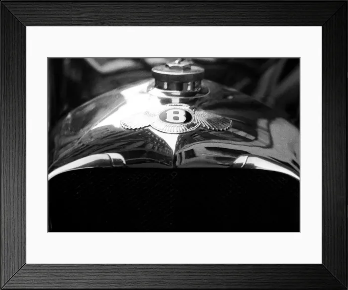 Framed Print : Bentley emblem seen on the bonnet of a 1928 Bentley Speed 6. 26th April 1955 Framed Print : Bentley emblem seen on the bonnet of a 1928 Bentley Speed 6. 26th April 1955