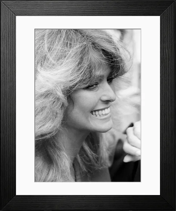 Framed Print : US actress Farrah Fawcett Majors pictured at a photo reception at the Dorcester Hotel in Framed Print : US actress Farrah Fawcett Majors pictured at a photo reception at the Dorcester Hotel in