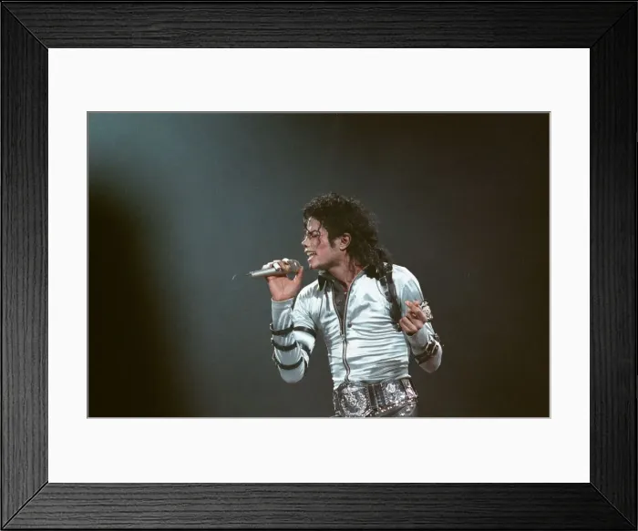 Framed Print : Michael Jackson in concert at Wembley. 22nd July 1988