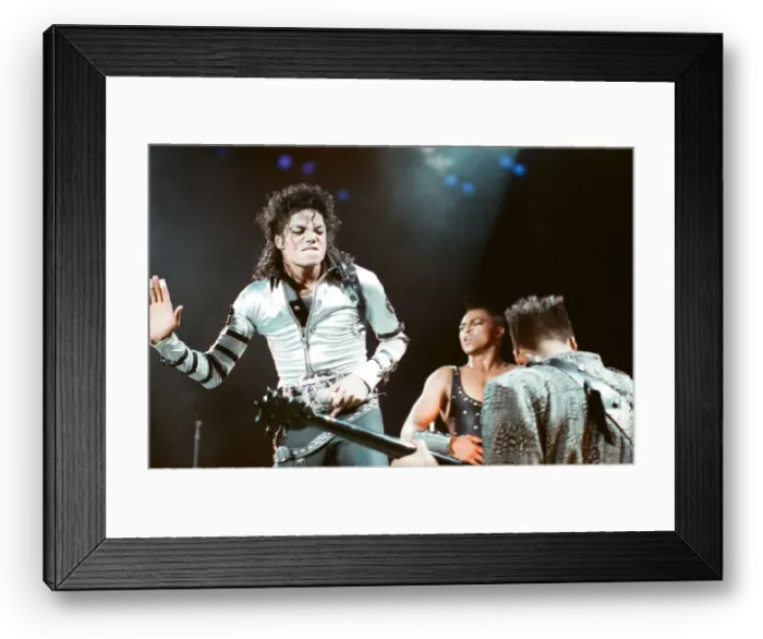 Framed Print : Michael Jackson in concert at Wembley. 22nd July 1988 Framed Print : Michael Jackson in concert at Wembley. 22nd July 1988