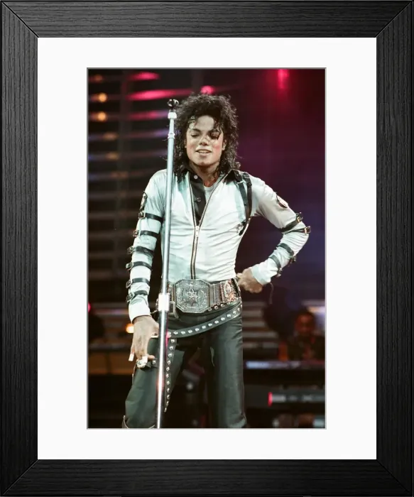 Framed Print : Michael Jackson in concert at Wembley. 15th July 1988 Framed Print : Michael Jackson in concert at Wembley. 15th July 1988