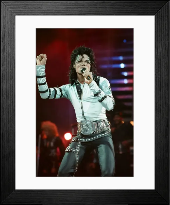 Framed Print : Michael Jackson in concert at Wembley. 15th July 1988 Framed Print : Michael Jackson in concert at Wembley. 15th July 1988