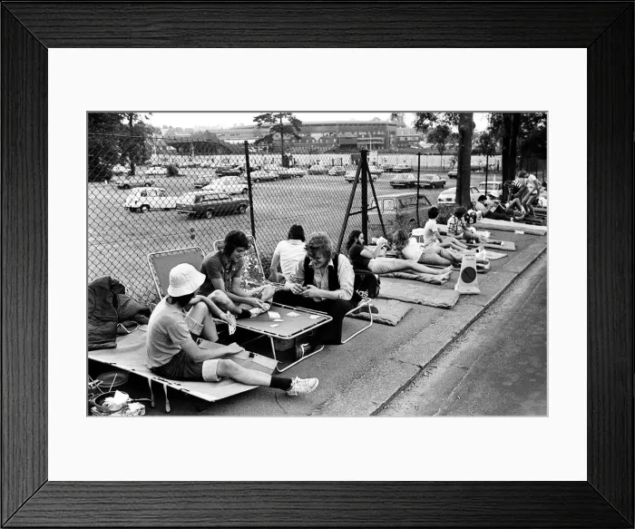 Framed Print : Wimbledon 1976. Fans queuing up outside. 1st July 1976