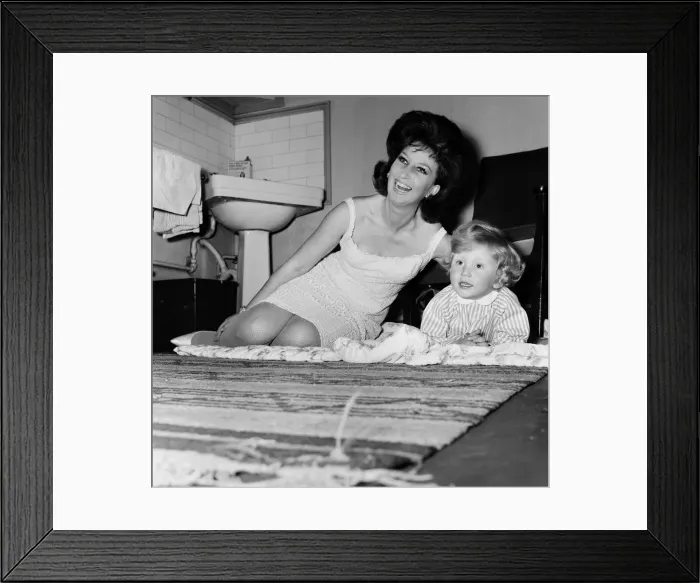 Framed Print : Margo Henderson, Singer Actress & Impressionist April 1964 Framed Print : Margo Henderson, Singer Actress & Impressionist April 1964