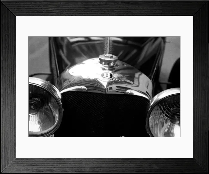 Framed Print : Bentley emblem seen on the bonnet of a 1928 Bentley Speed 6. 26th April 1955