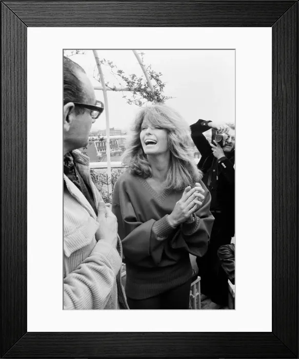 Framed Print : US actress Farrah Fawcett Majors pictured at a photo reception at the Dorcester Hotel in Framed Print : US actress Farrah Fawcett Majors pictured at a photo reception at the Dorcester Hotel in