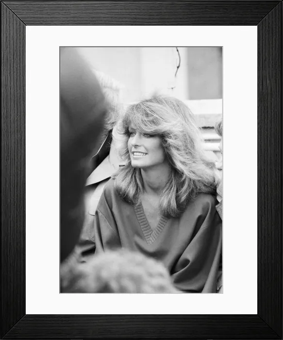Framed Print : US actress Farrah Fawcett Majors pictured at a photo reception at the Dorcester Hotel in Framed Print : US actress Farrah Fawcett Majors pictured at a photo reception at the Dorcester Hotel in