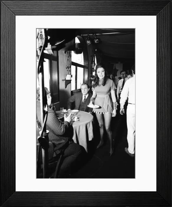 Framed Print : Unusual for Lynda Baron the singer cabaret and television star Framed Print : Unusual for Lynda Baron the singer cabaret and television star