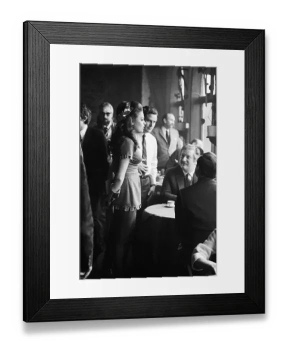Framed Print : Unusual for Lynda Baron the singer cabaret and television star Framed Print : Unusual for Lynda Baron the singer cabaret and television star