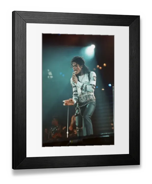Framed Print : Michael Jackson in concert at Wembley performing in front of HRH Diana Princess of Wales Framed Print : Michael Jackson in concert at Wembley performing in front of HRH Diana Princess of Wales