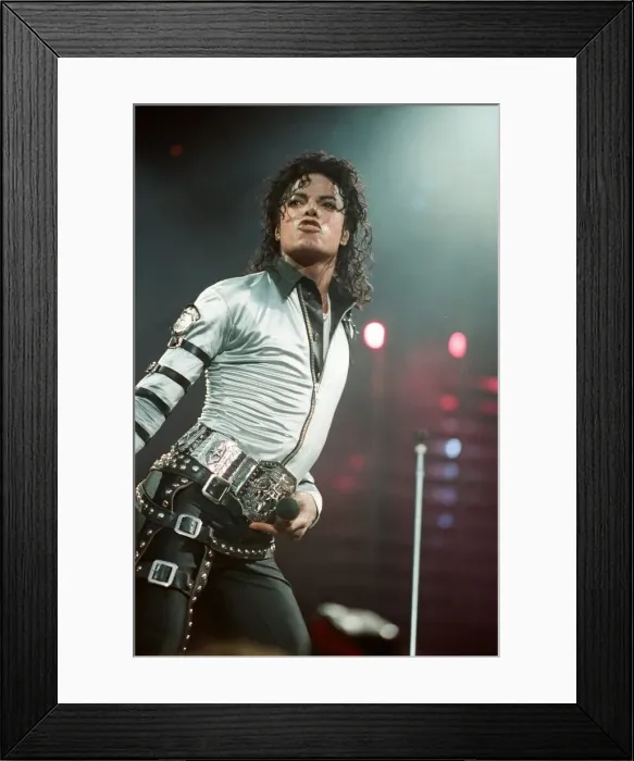Framed Print : Michael Jackson in concert at Wembley. 15th July 1988 Framed Print : Michael Jackson in concert at Wembley. 15th July 1988