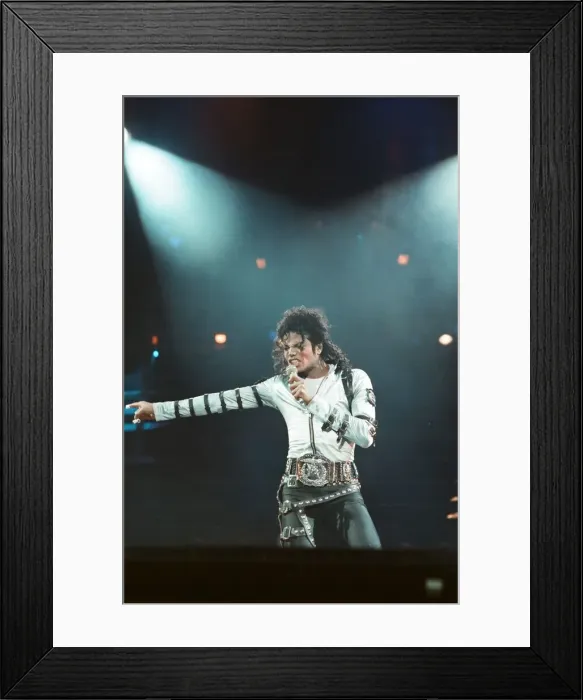 Framed Print : Michael Jackson in concert at Wembley performing in front of HRH Diana Princess of Wales Framed Print : Michael Jackson in concert at Wembley performing in front of HRH Diana Princess of Wales