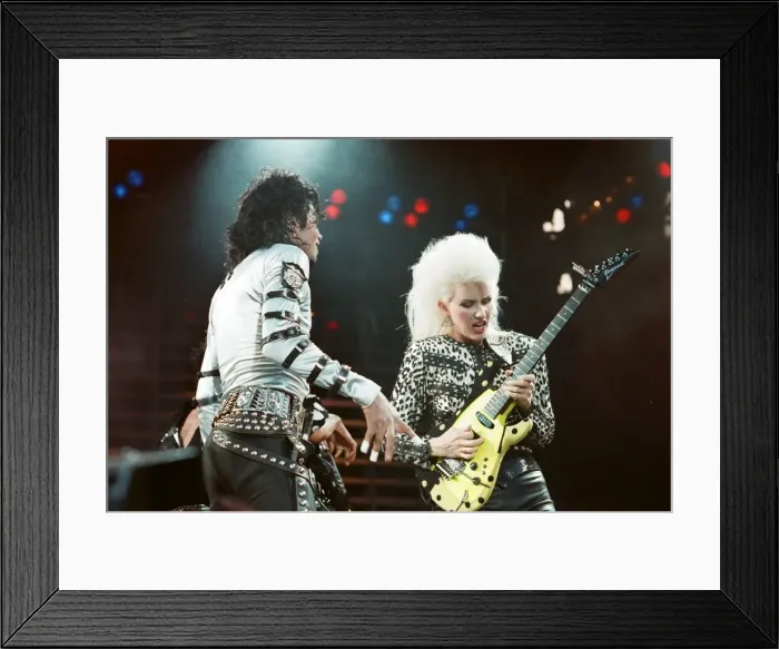 Framed Print : Michael Jackson in concert at Wembley. 15th July 1988 Framed Print : Michael Jackson in concert at Wembley. 15th July 1988