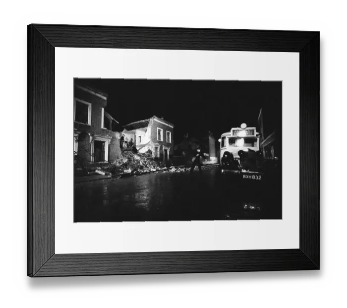 Framed Print : Filming of The battle of Britain. Dragon road