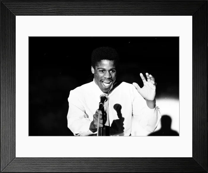 Framed Print : Boxer Errol Christie launching a London Cabaret. 4th Feb 1982 Framed Print : Boxer Errol Christie launching a London Cabaret. 4th Feb 1982