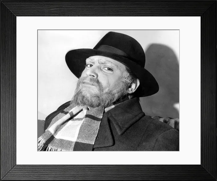 Framed Print : Actor David Suchet(26) is seen here in his dressing room after applying his stage make-up
