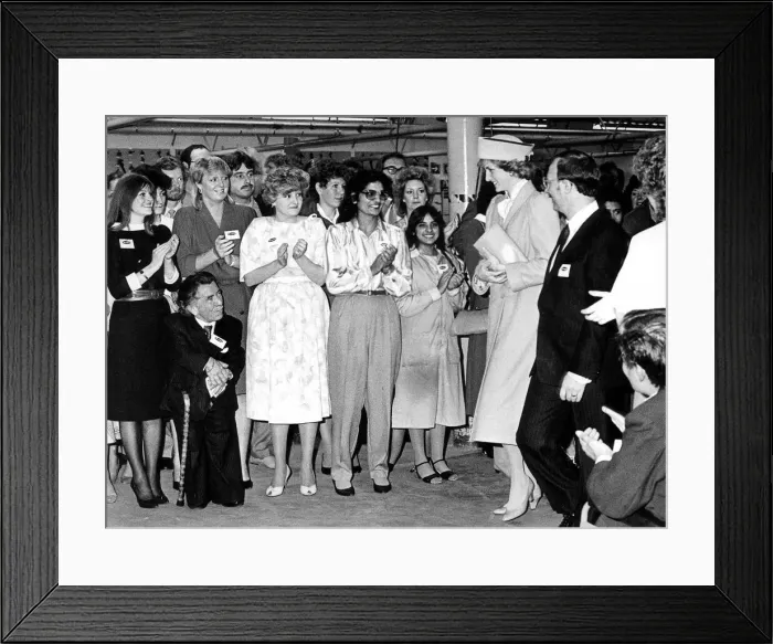 Framed Print : Diana, Princess of Wales during her visit to the Remploy Manufaturing in Coventry Framed Print : Diana, Princess of Wales during her visit to the Remploy Manufaturing in Coventry