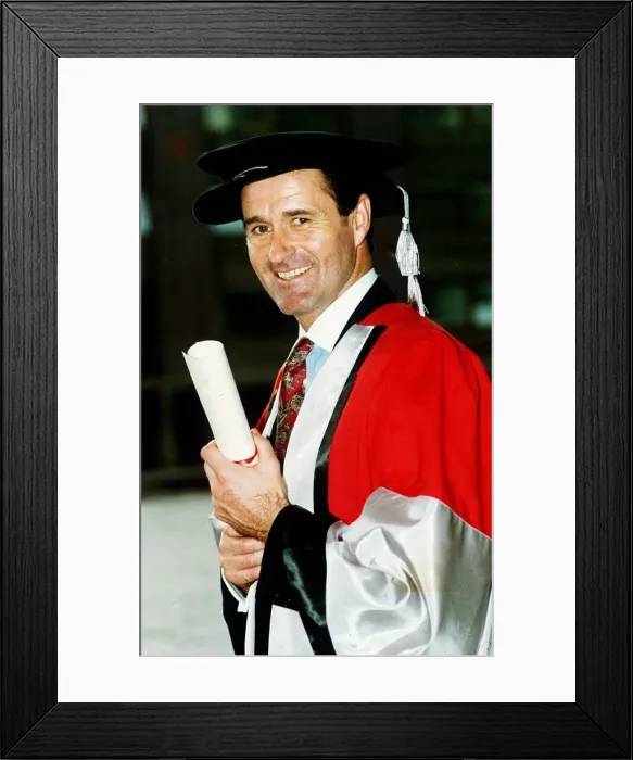 Framed Print : George Graham Arsenal manager recieves hon fellowship from north London poly Framed Print : George Graham Arsenal manager recieves hon fellowship from north London poly