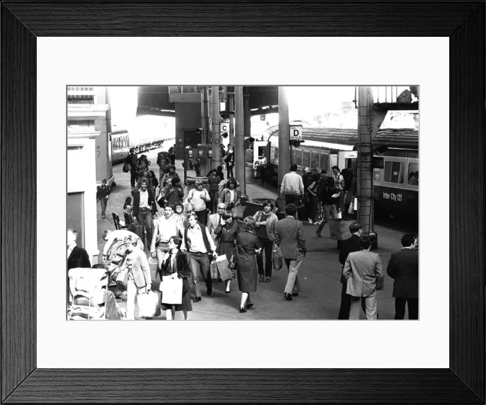 Framed Print : General pictures from a busy Newcastle Central Railway Station 6 July 1982 Framed Print : General pictures from a busy Newcastle Central Railway Station 6 July 1982