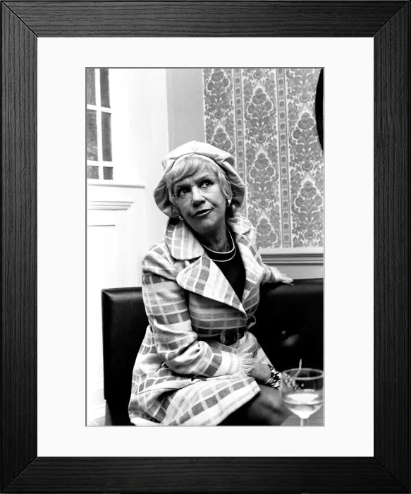 Framed Print : Singer Dorothy Squires pictured at the Newcastle City Hall 3 May 1972