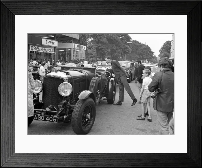 Framed Print : The Bentley Rally run by the Bentley Drivers Club and Shell to mark 50 years of