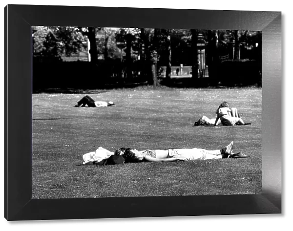 Summer weather scenes June 1970 - People enjoy a rare sunny day sunbathing in Brandling