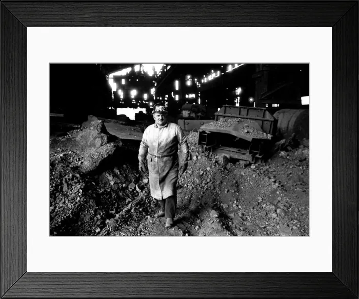 Framed Print : Consett Steelworks being demolished in 1981. 09 / 01 / 81 Framed Print : Consett Steelworks being demolished in 1981. 09 / 01 / 81