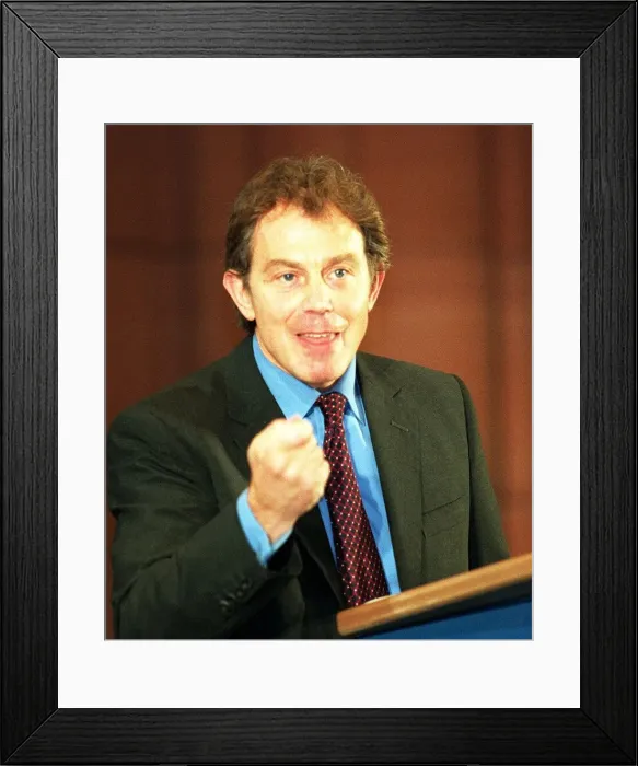 Framed Print : Tony Blair at Strathclyde University November 1998 Framed Print : Tony Blair at Strathclyde University November 1998
