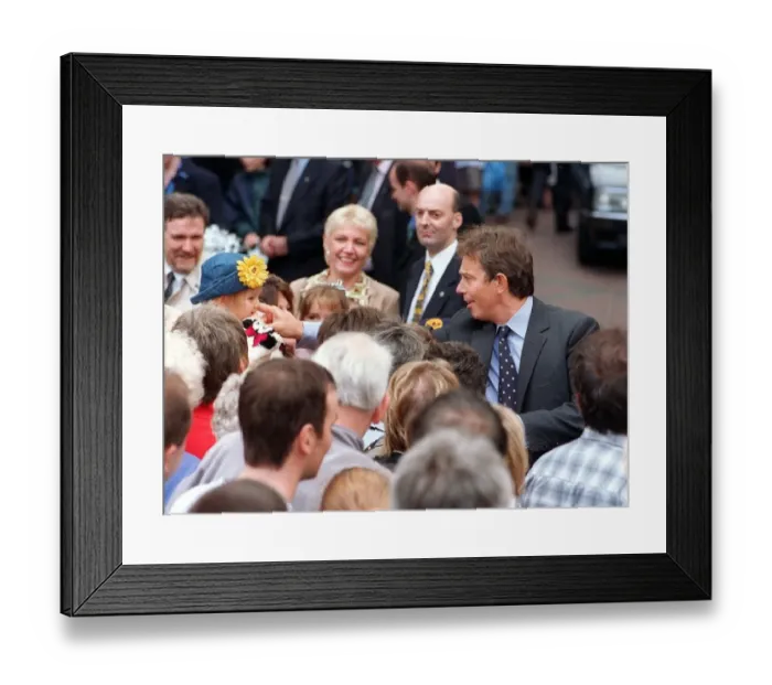 Framed Print : Tony Blair MP Prime Minister September 1997, during his walk about in Glasgows Argyle St Framed Print : Tony Blair MP Prime Minister September 1997, during his walk about in Glasgows Argyle St
