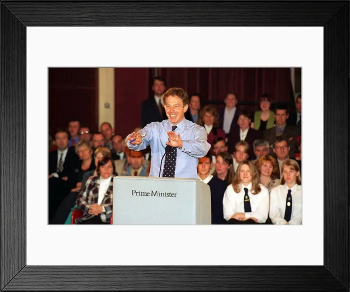 Framed Print : Tony Blair speaking at Trinity Academy in Edinburgh, September 1997 Framed Print : Tony Blair speaking at Trinity Academy in Edinburgh, September 1997