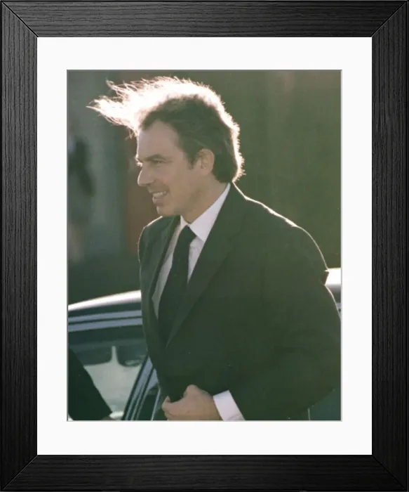 Framed Print : The Prime Minister Tony Blair leaves Heathrow Airport Dec 1999 for Helsinki Framed Print : The Prime Minister Tony Blair leaves Heathrow Airport Dec 1999 for Helsinki