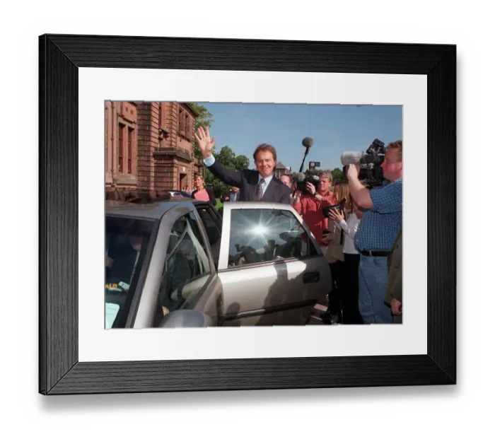 Framed Print : Tony Blair MP Labour Party Leader arrives at Hamilton School in Scotland for pupils