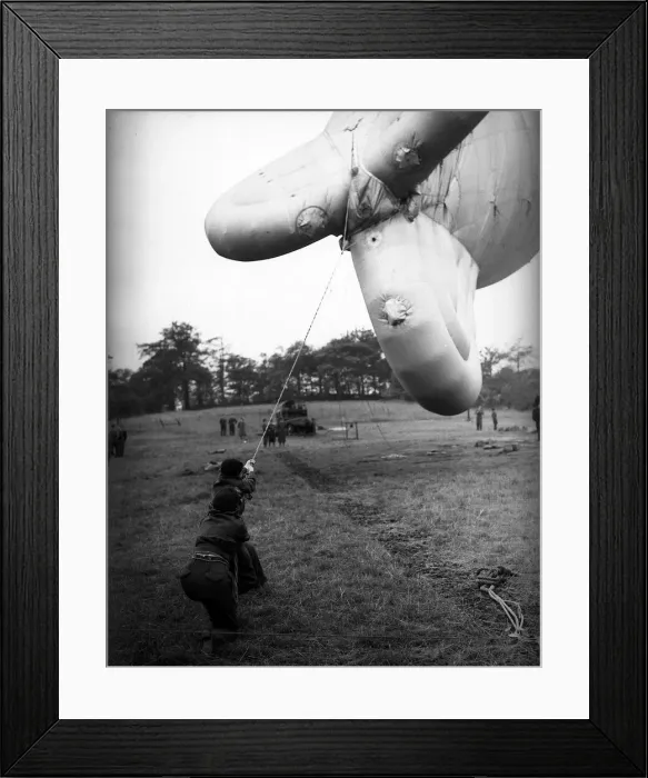 Framed Print : Waafs manning balloon barrage Two members of the Women Framed Print : Waafs manning balloon barrage Two members of the Women