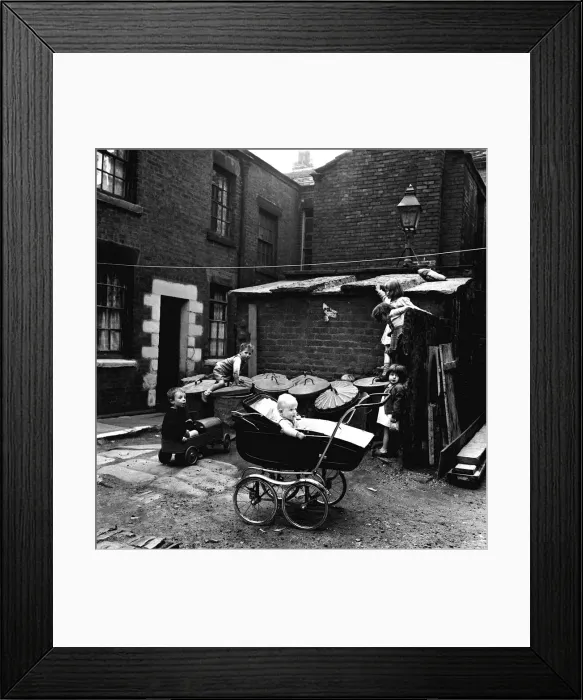 Framed Print : Taken from a set of pictures showing slum housing in post war Britain Framed Print : Taken from a set of pictures showing slum housing in post war Britain