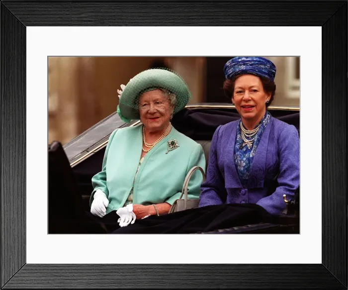 Framed Print : Queen Mother and Princess margaret Trooping the Colour 1998 in carriage