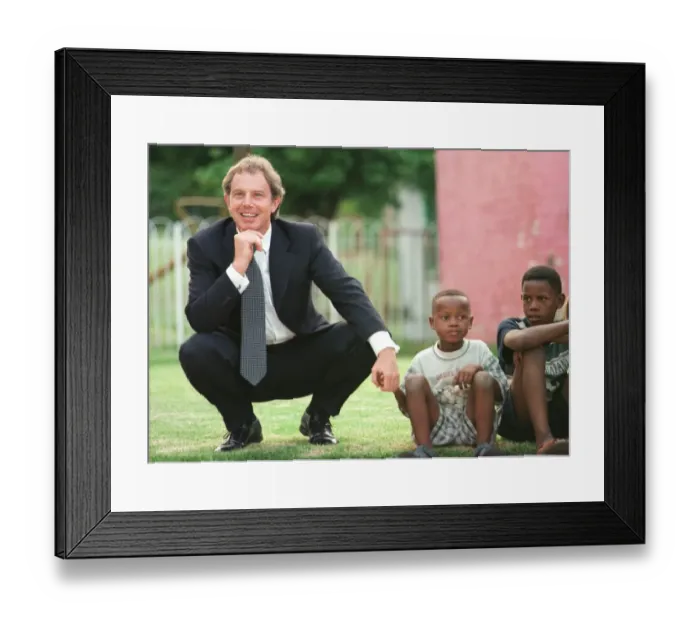 Framed Print : Tony Blair Visits South Africa 1999 with children at Johannesburg Hospital - Nazareth