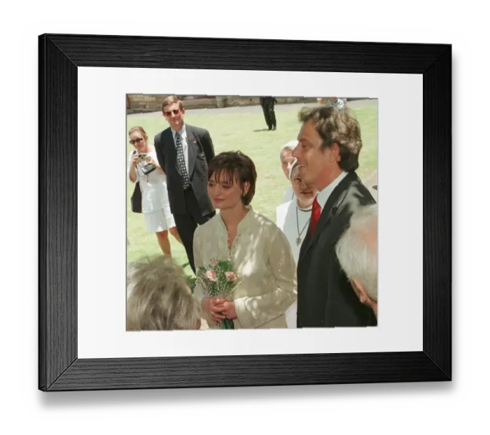 Framed Print : Tony Blair Prime Minister of Great Britain with his wife Cherie and detective Bill Framed Print : Tony Blair Prime Minister of Great Britain with his wife Cherie and detective Bill