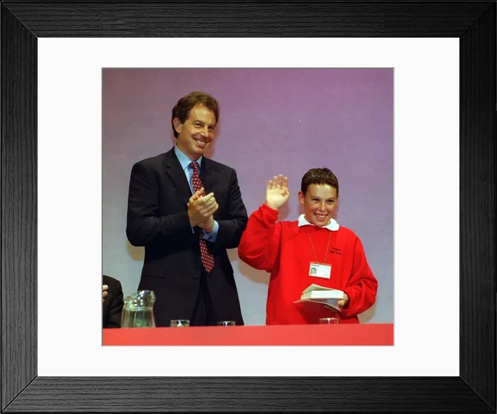 Framed Print : Labour Party Conference Brighton, 1st October 1997 Charlie Knobs with Tony Blair at end