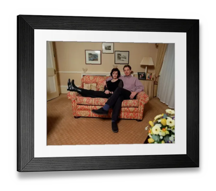 Framed Print : Tony Blair at home with wife Cherie relaxing in the lounge. March 1997 Framed Print : Tony Blair at home with wife Cherie relaxing in the lounge. March 1997