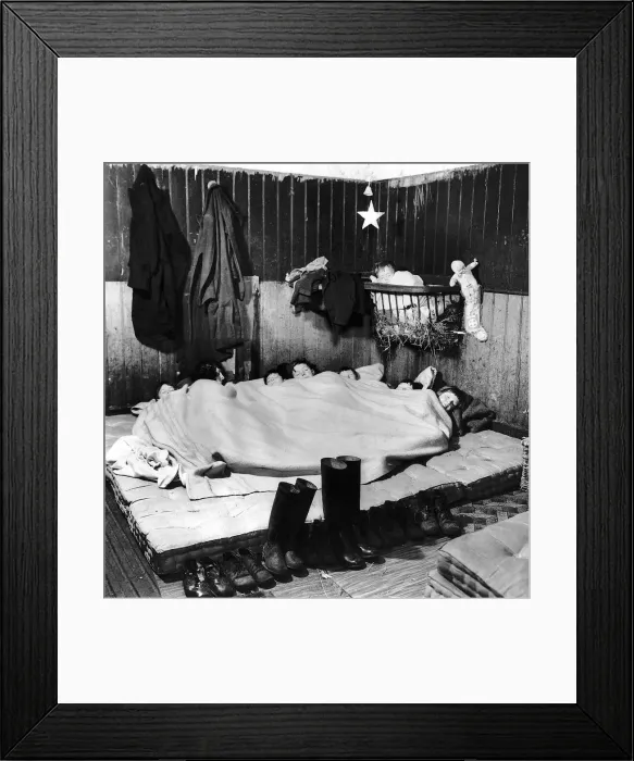 Framed Print : A family, made homeless after their house was destroyed by a bomb Framed Print : A family, made homeless after their house was destroyed by a bomb
