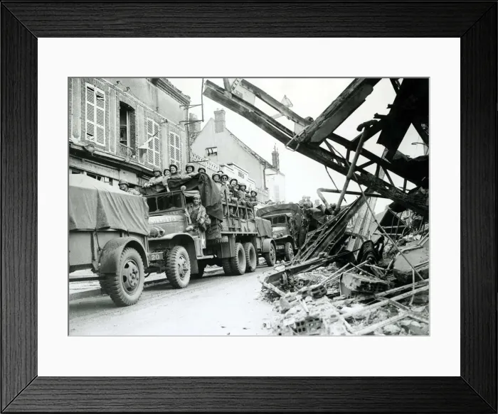 Framed Print : American Red Cross Nurses on their way to the River Seine battle travel in the back of
