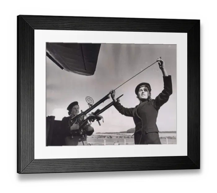 Framed Print : Army Women September 1942 Wren Armourer cleaning anti aircraft gun at RN Air