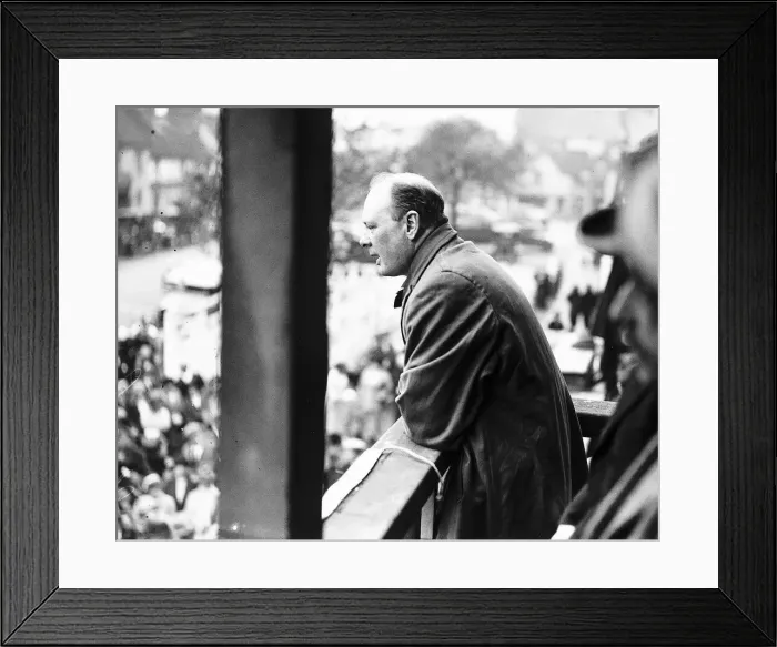 Framed Print : Winston Churchill Home Secretary addresses a meeting at Epping Framed Print : Winston Churchill Home Secretary addresses a meeting at Epping